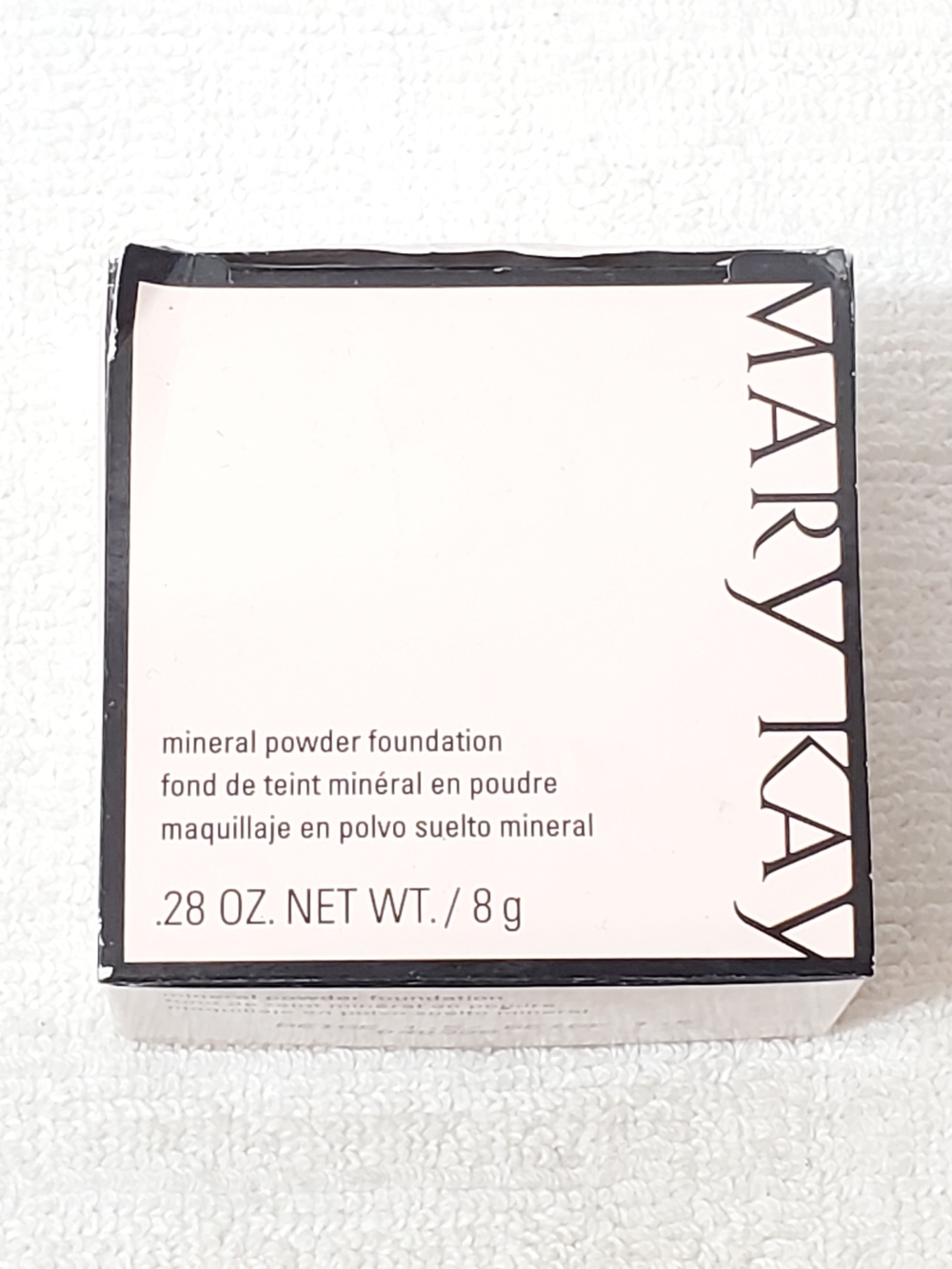 Mary Kay Mineral Powder Foundation .28 Oz /8g Beige 1.5 P/N 040988 NIB Women's